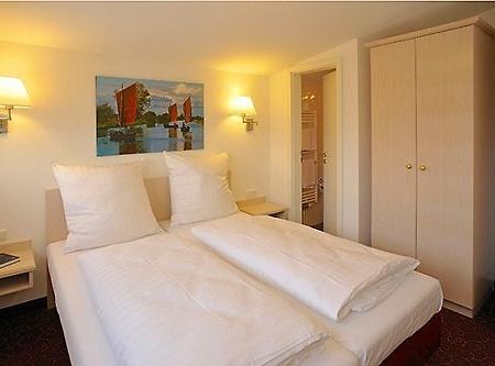 Hotel Hesse Schenefeld  Zewnętrze zdjęcie