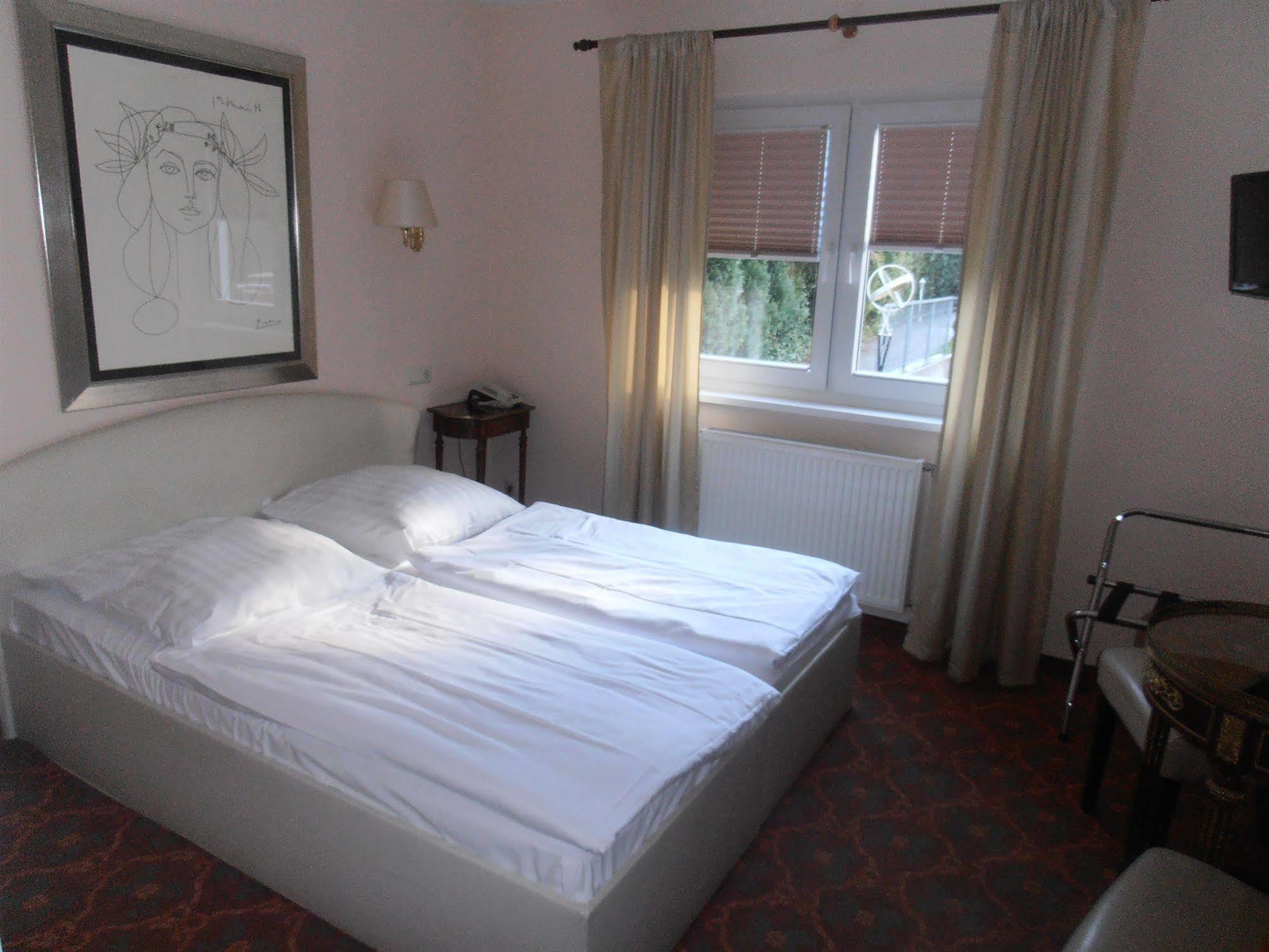 Hotel Hesse Schenefeld  Zewnętrze zdjęcie